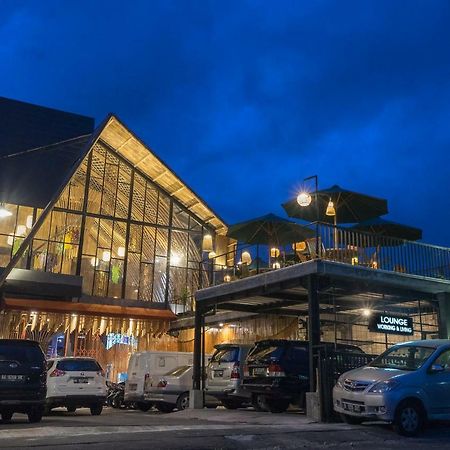 Hotel Ethes Coworking - Coliving & Lounge Ngaglik Esterno foto