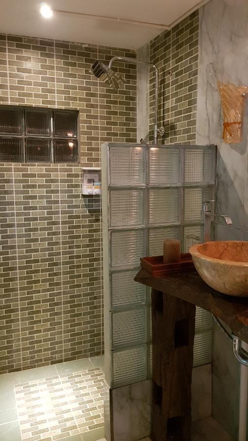 Hotel Ethes Coworking - Coliving & Lounge Ngaglik Esterno foto